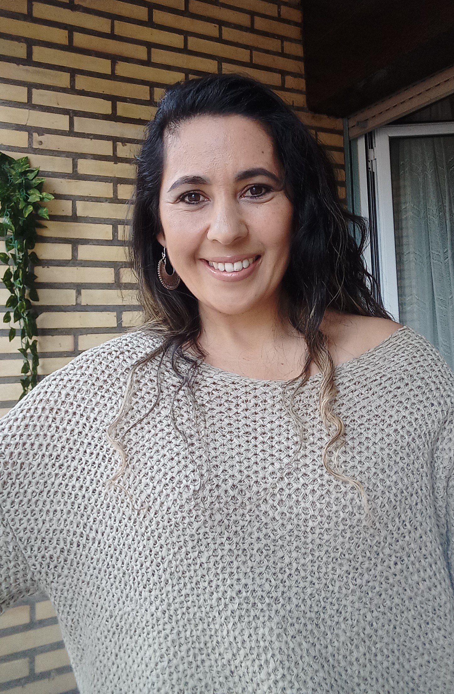 Giselle Valencia - Coach y terapeuta certificada en Renueva Tu Mente